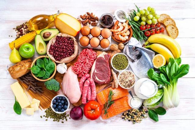 Một bữa ăn đầy đủ chất dinh dưỡng: Cách chuẩn bị và lợi ích